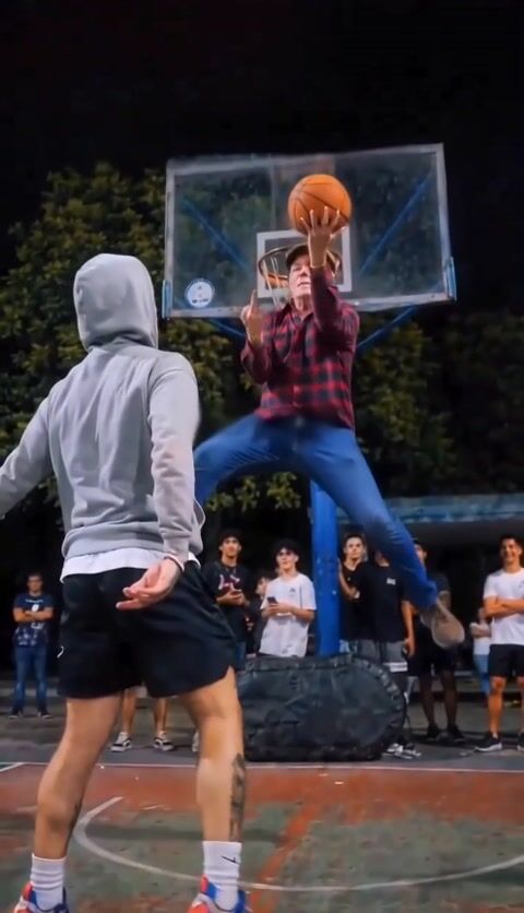 Moment 3 of the middle finger dunk video
